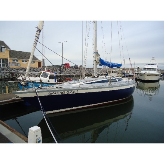 OYSTER 37, 37FT 8 Berth Sloop Sailboat 'Amazing Grace' OYSTER 37, 37FT 8 Berth Sloop Sailboat 'Amazing Grace'