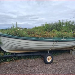 Pre Owned 535 18' Sheelin Boat and Engine