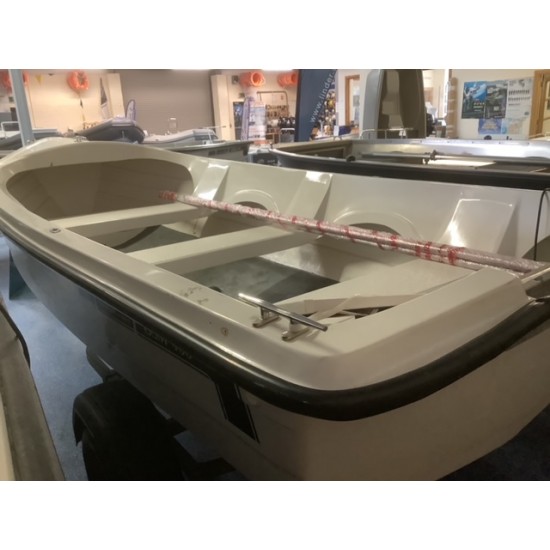 OSM 460 Super Sar EX DEMO 15ft complete with Trailer OSM 460 Super Sar EX DEMO 15ft complete with Trailer