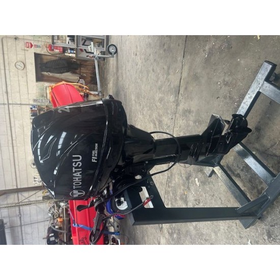 PRE OWNED Tohatsu 20HP Electric start, Tiller control, Long Shaft PRE OWNED Tohatsu 20HP Electric start, Tiller control, Long Shaft