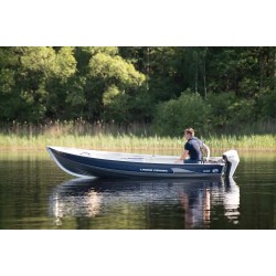 Linder Fishing 440, including 9' Oars