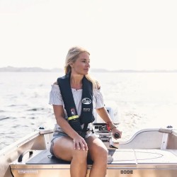 Linder Fishing 440, including 9' Oars