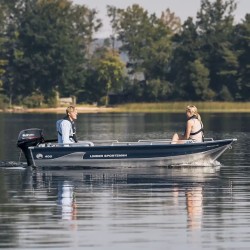 Linder Sportsman 400, including 9' Oars