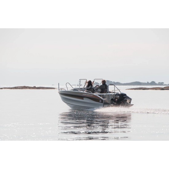 Linder Arkip 530 BR with Garmin 9" GPS with Pre-rigged Yamaha